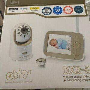 Infant Optics DXR-8 baby monitor